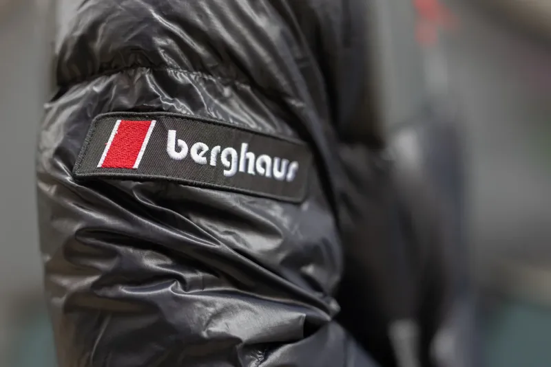 Berghaus Insulated Jackets|Insulated Jackets-Unisex Blockback Down Jacket - Jet Black-Grey Pinstripe