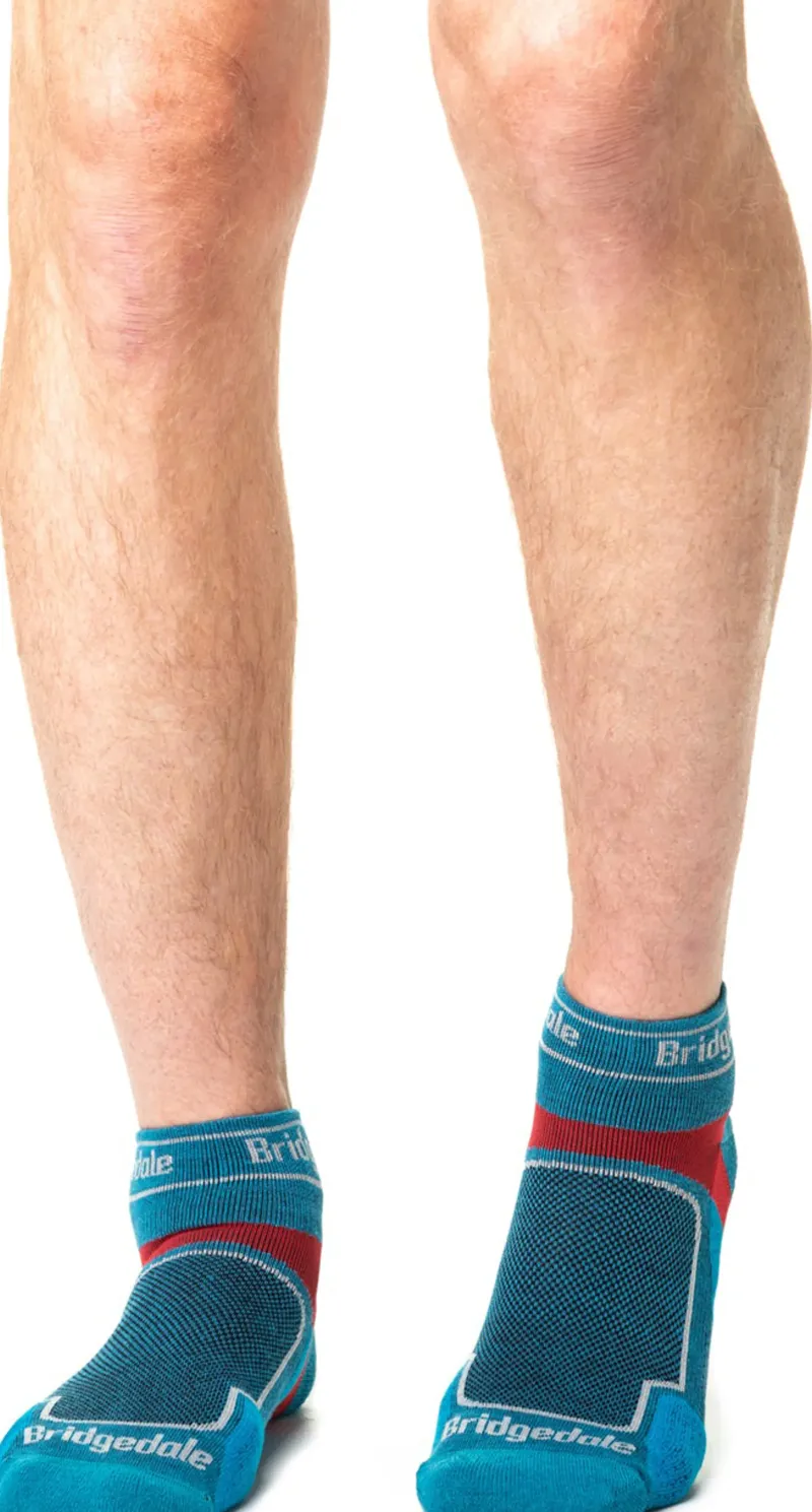 Bridgedale Socks|Socks-Mens TRAIL RUN Ultralight T2 Coolmax Sport Low Socks - Blue