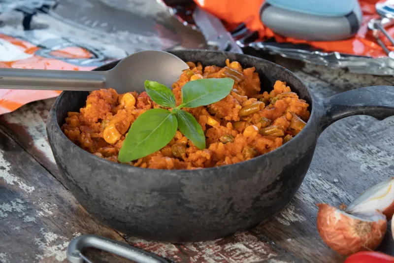 Expedition Foods Lunch/ Dinner-Vegetable Tikka with Rice - 800kcal