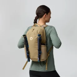 Fjallraven Day Packs-Abisko Softpack 16 Rucksack - Black