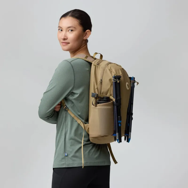 Fjallraven Day Packs-Abisko Softpack 16 Rucksack - Black