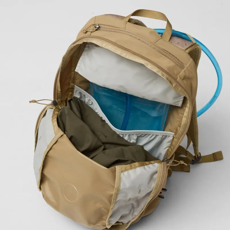 Fjallraven Day Packs-Abisko Softpack 16 Rucksack - Black