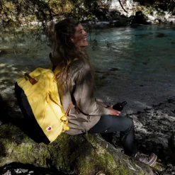 Fjallraven Duffels & Kitbags-High Coast Duffel 36 - Clay
