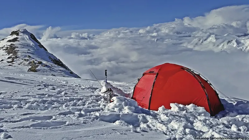 Hilleberg Backpacking & Lightweight Tents-Soulo BL Tent - Red