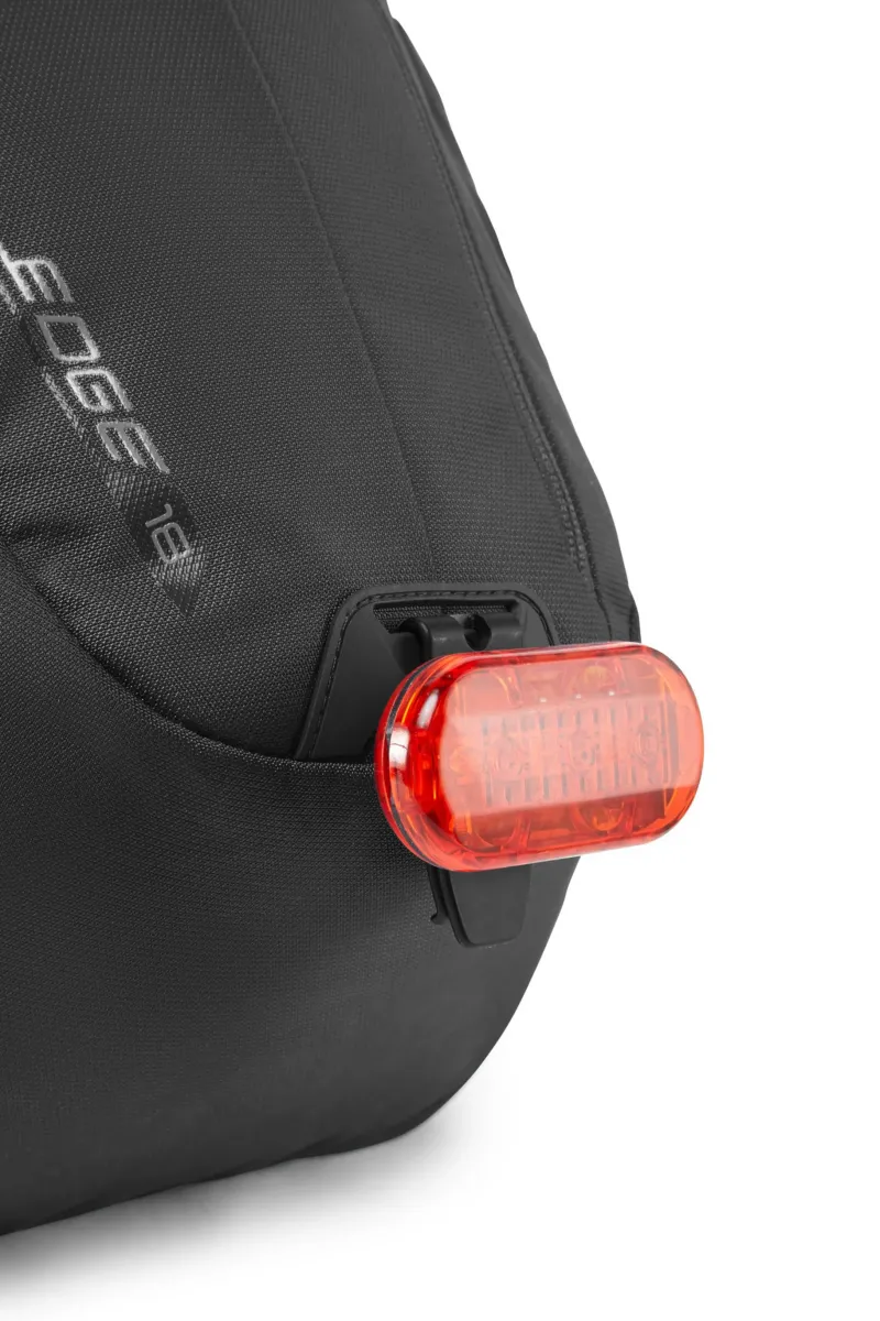 Lowe Alpine Day Packs-Edge 18 Rucksack - Black