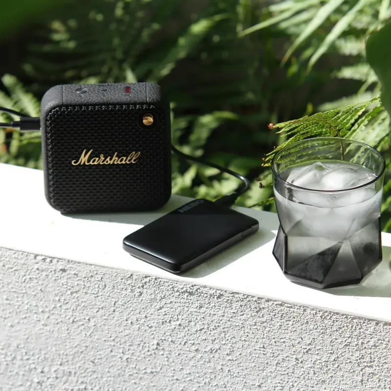 Nebo Power Banks And Solar Chargers-5K Powerbank