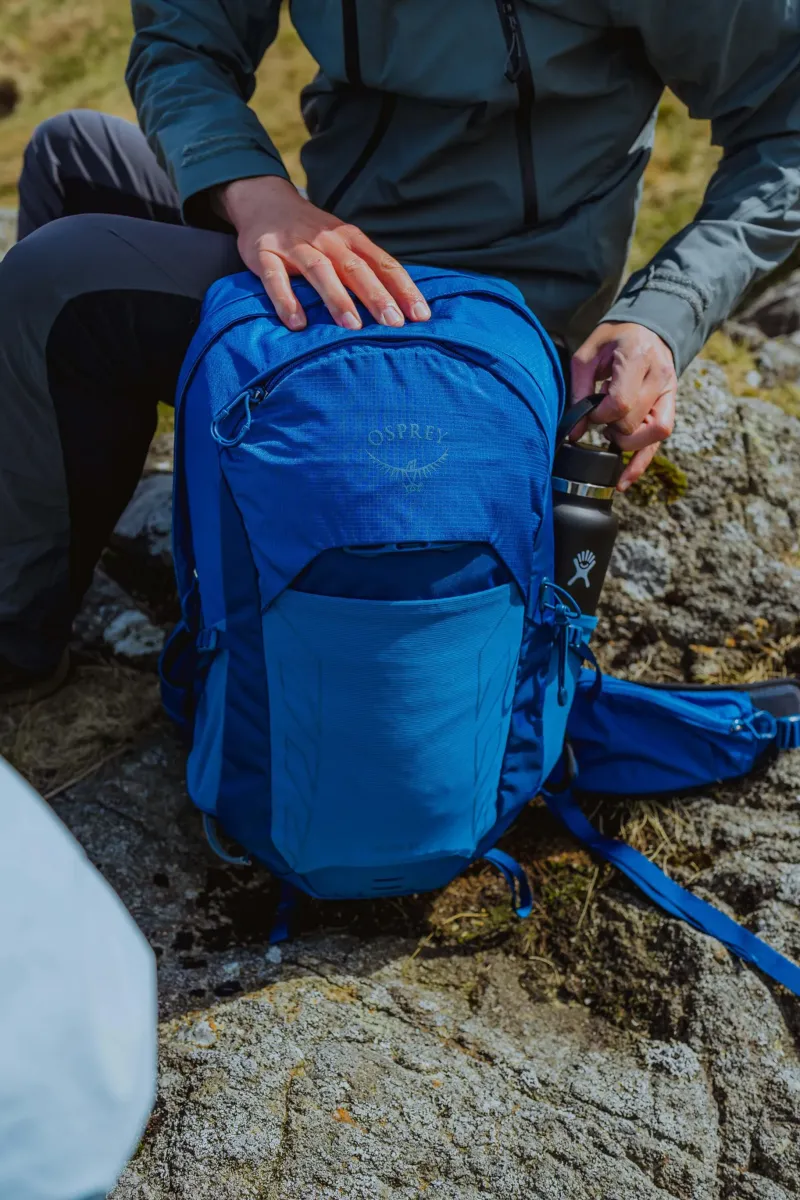 Osprey Day Packs-Talon 22 Rucksack - Scoria Blue-Night Shift