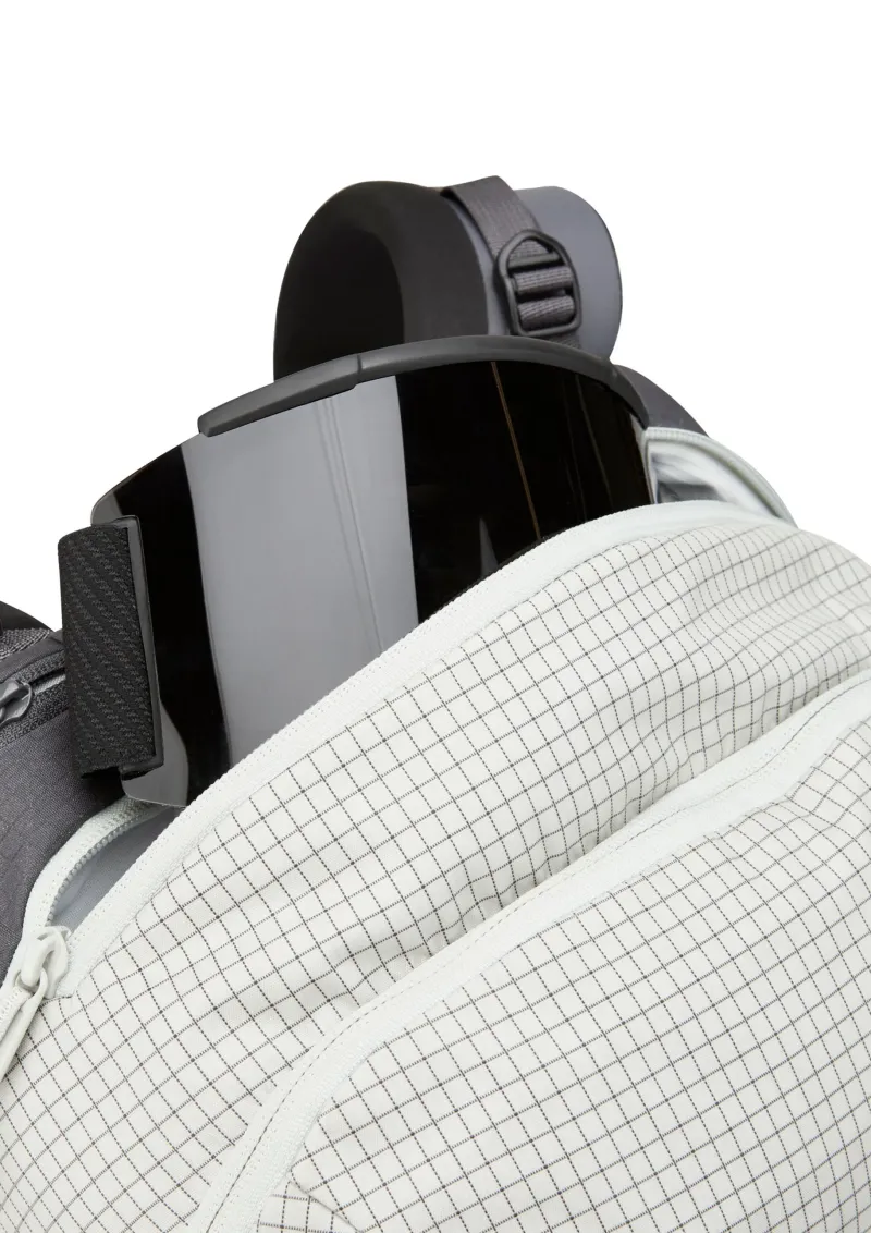 Rab Fast & Light Rucksacks And Vests-Khroma 22 Rucksack - Pewter M