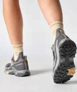 Salomon Hiking Shoes & Boots|Walking Shoes-Womens X Ultra 5 GTX Shoe - Plum Kitten-Nine Iron-Soft Clay