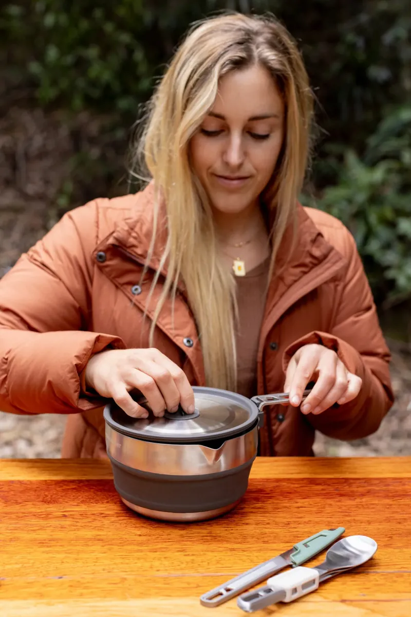 Sea To Summit Pots, Pans & Kettles-Detour Stainless Steel Collapsible Pouring Pot - 1.8L