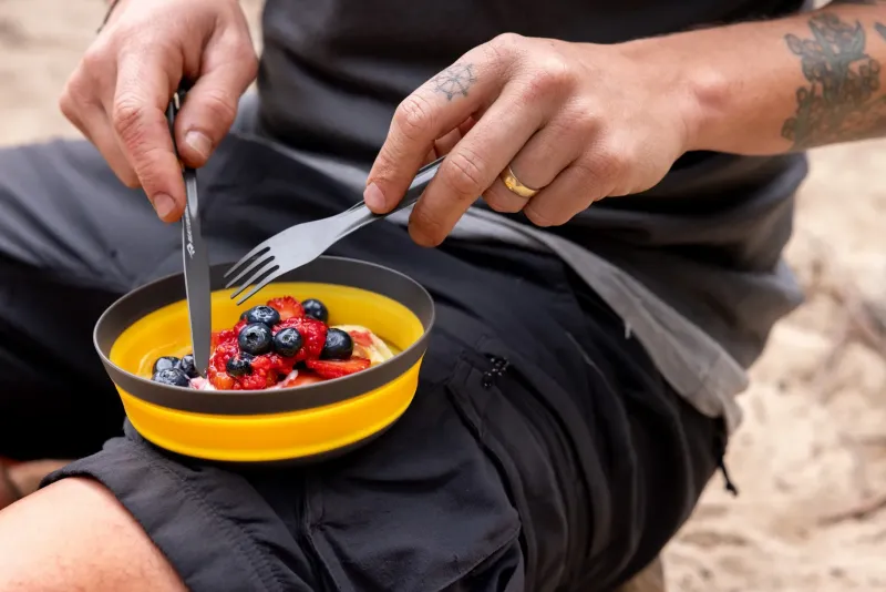 Sea To Summit Plates, Bowls, Cups & Utensils-Frontier UL Collapsible Bowl - L - White