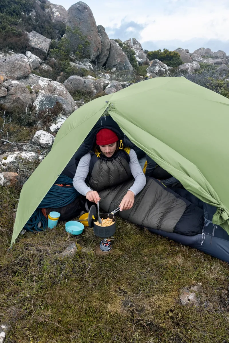 Sea To Summit Backpacking & Lightweight Sleeping Bags-Spark Pro -9C Down Sleeping Bag - Regular