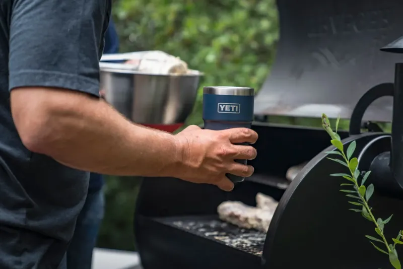 Yeti Coffee Mugs & Flasks-Rambler 20oz Stackable Cup - Navy